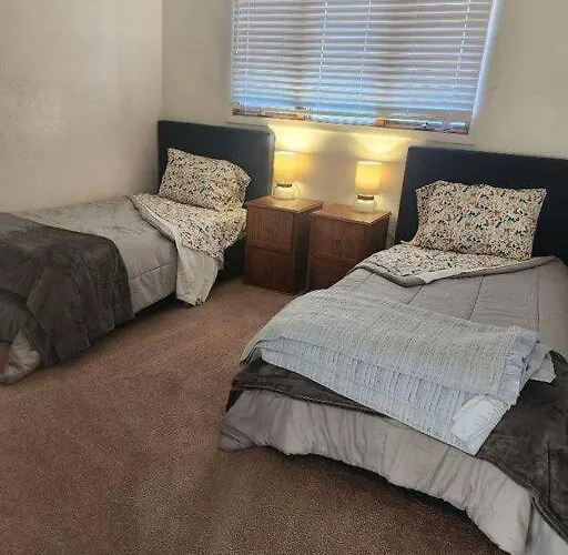 Holiday home Southwestern Charm - Minutes From Everything 3/2 *